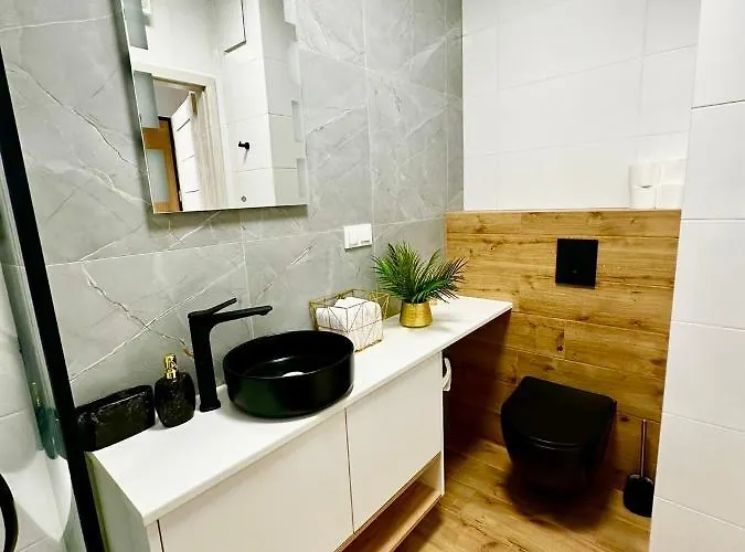 Modern Space דירה *